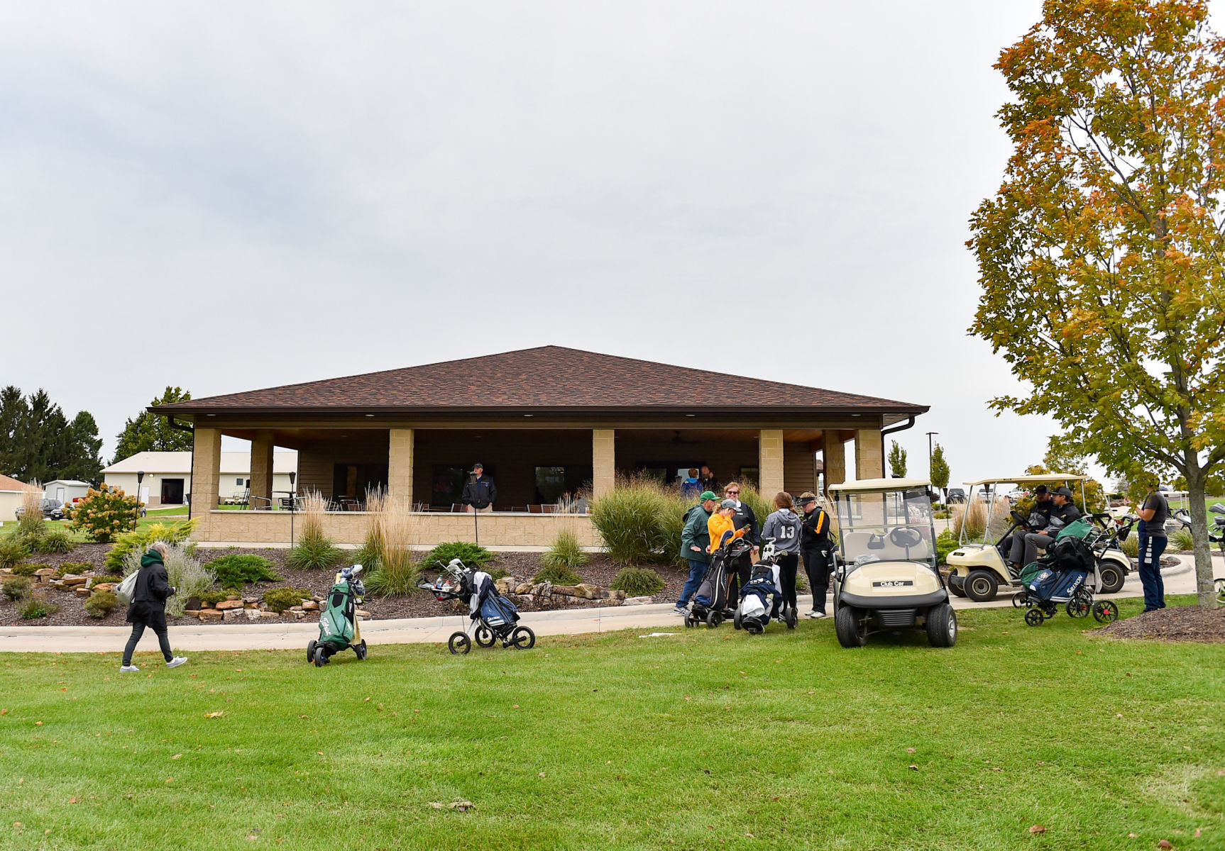 101019-mda-spt-gen-regional-golf-077a.JPG